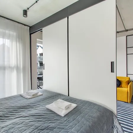 アパート Rentplanet - Port